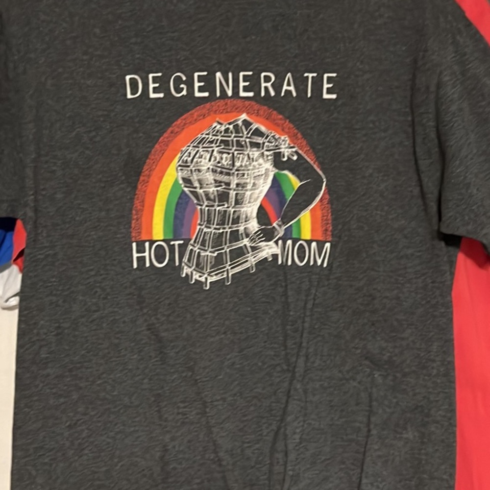 Shirts - Picture 7 of 12